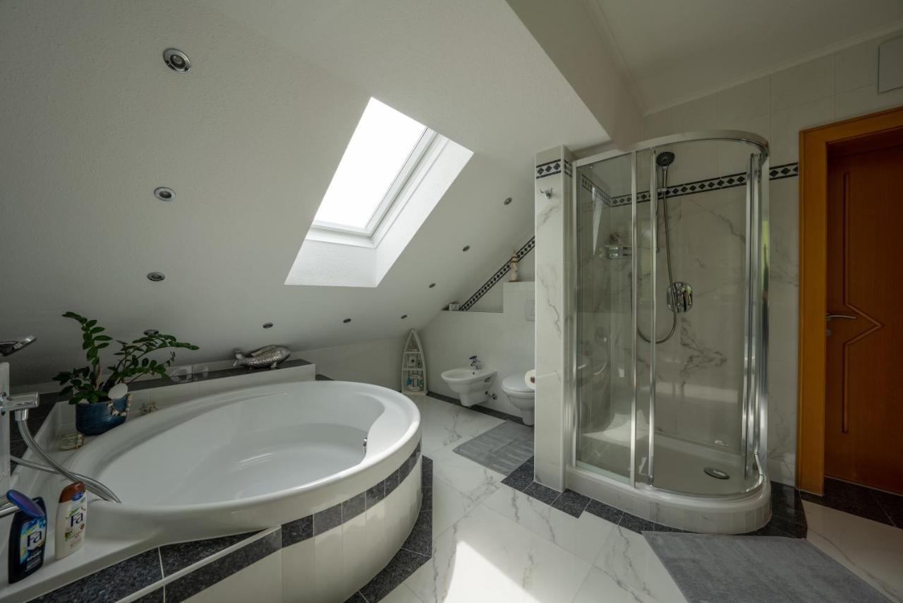 Apartment Tinney Кёссен Экстерьер фото